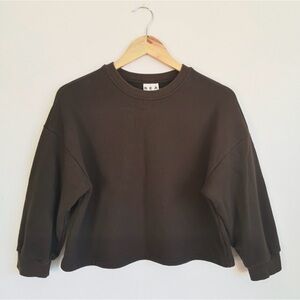 Beaton Linen Brand Women's Brown Cropped Top Sweatshirt Sweater XS Canadian